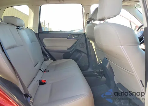 2015 Subaru Forester 2.5I Limited z USA, uszkodzony, nr VIN JF2SJARC9FH553704